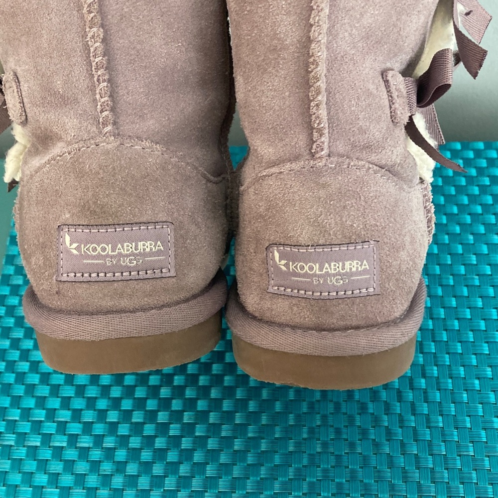 Koolaburra by UGG ~ Kids Boots EUC  Size 1 - Picture 9 of 12